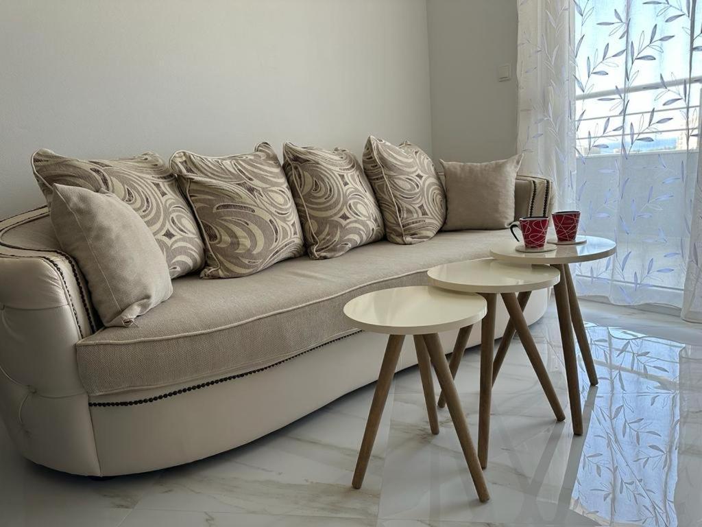 Villa Holiday Apartments Бар Экстерьер фото