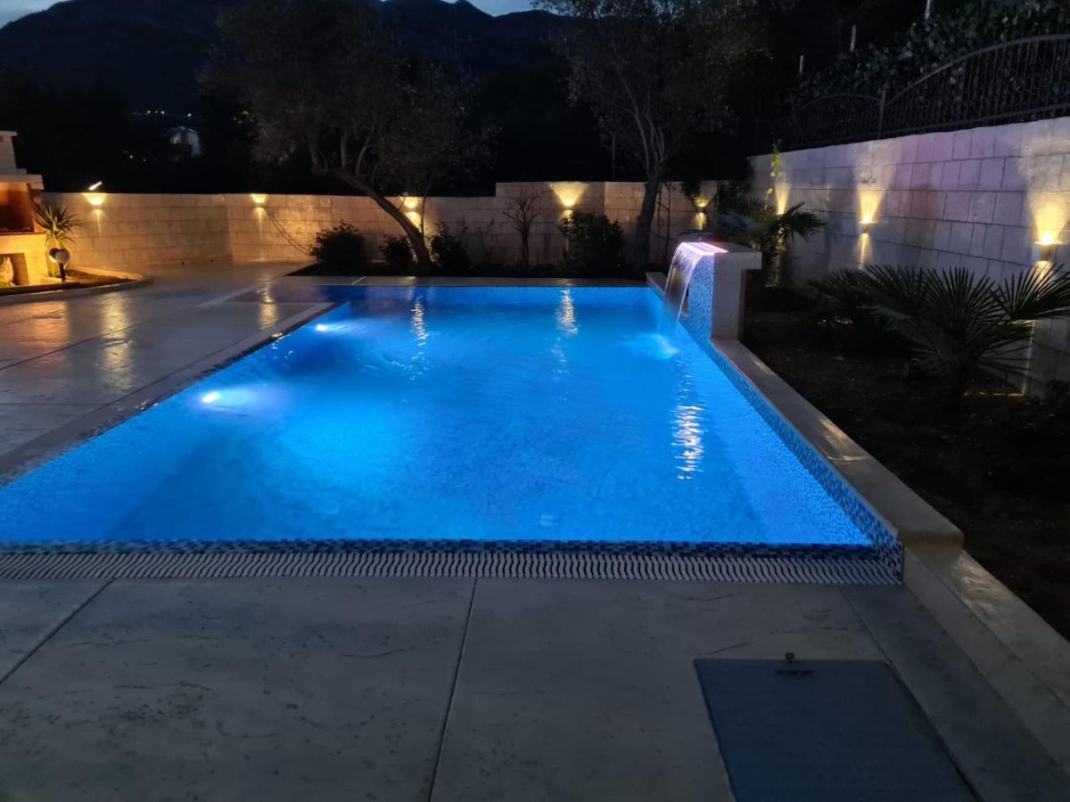 Villa Holiday Apartments Бар Экстерьер фото