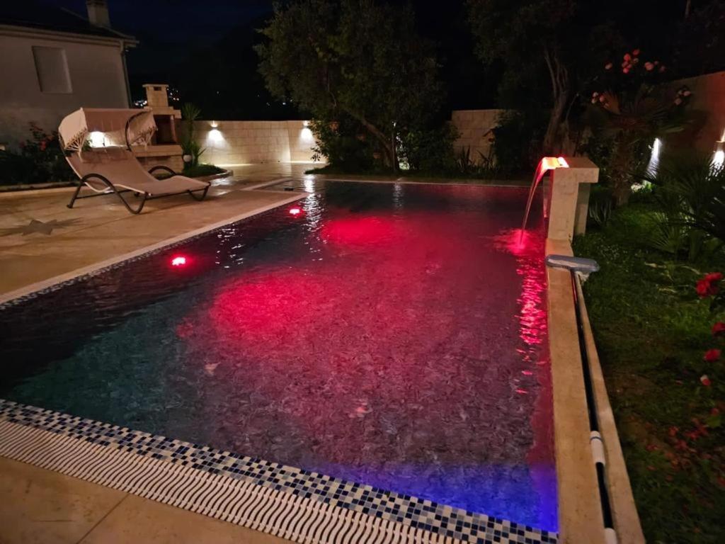 Villa Holiday Apartments Бар Экстерьер фото