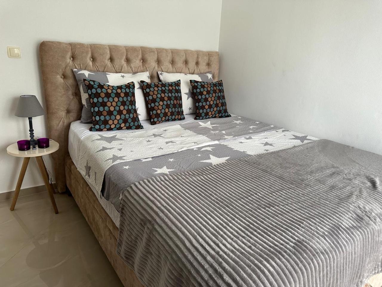 Villa Holiday Apartments Бар Экстерьер фото