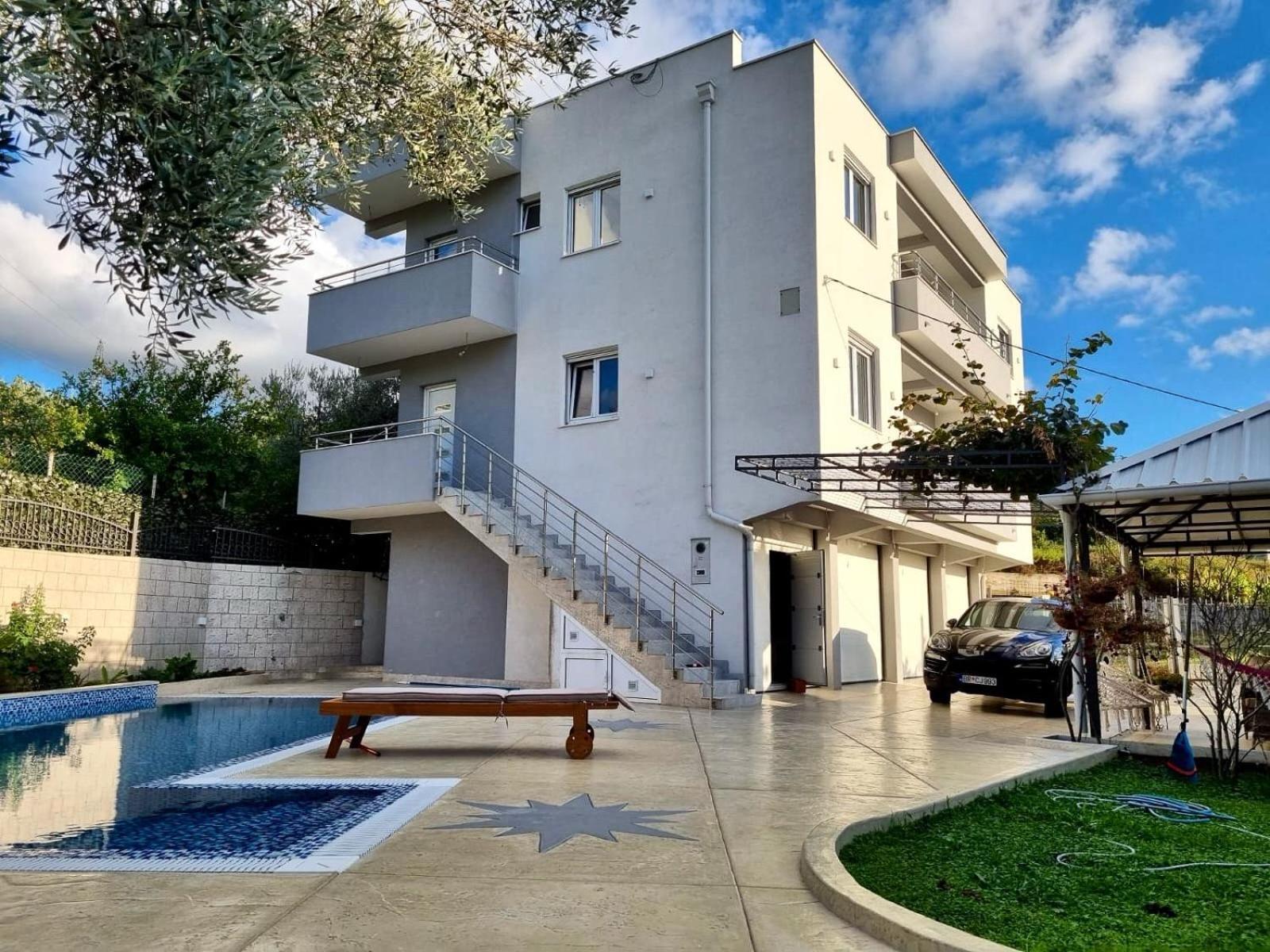 Villa Holiday Apartments Бар Экстерьер фото