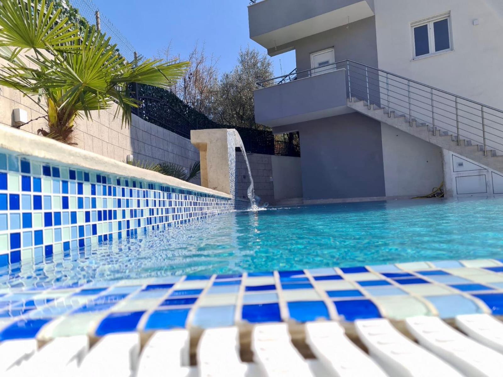 Villa Holiday Apartments Бар Экстерьер фото